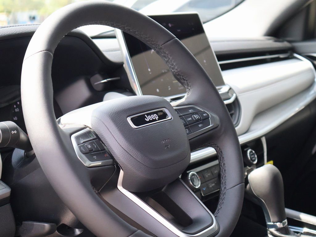 New 2026 Jeep Compass Limited AWD/4WD image 25