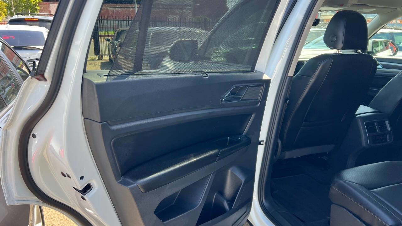 Used 2018 Volkswagen Atlas SE AWD/4WD image 25