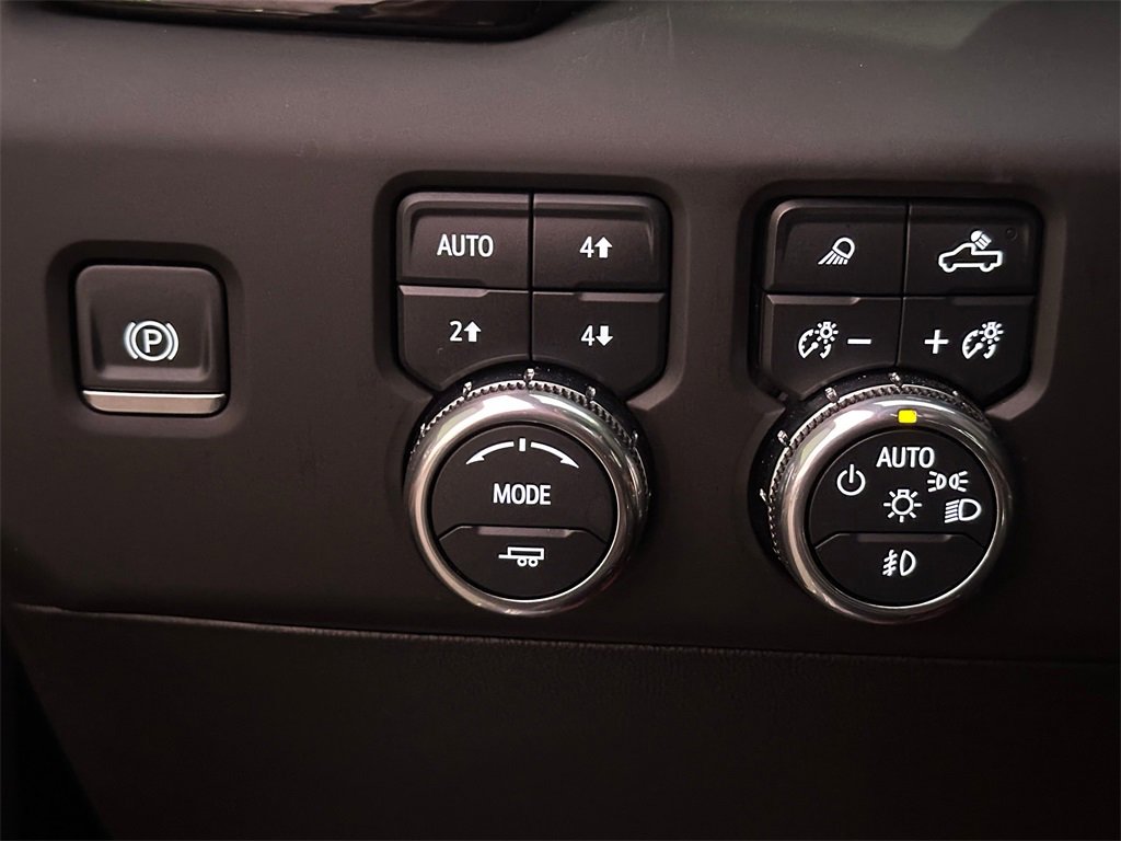Used 2025 GMC Sierra 2500 Denali Ultimate image 31