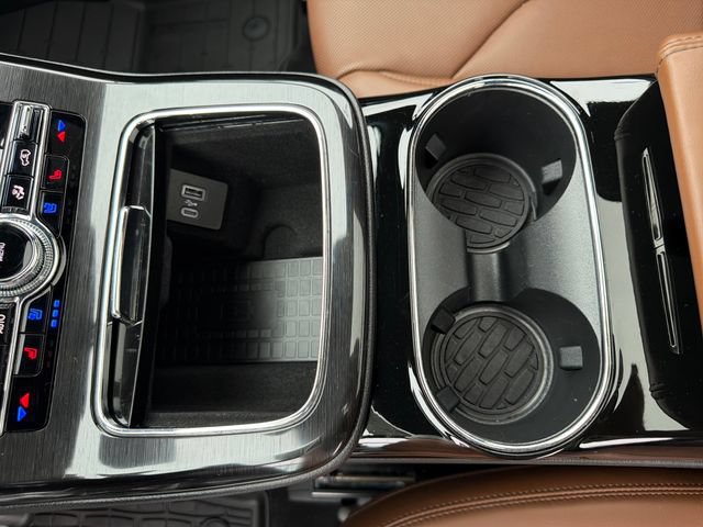 Certified 2023 Lincoln Nautilus Reserve AWD/4WD image 29