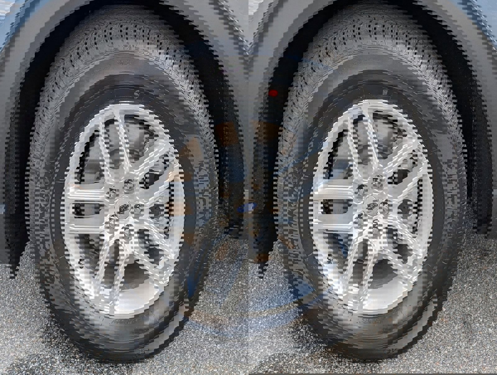 New 2026 Ford Explorer Active w/ Active Comfort Package image 13