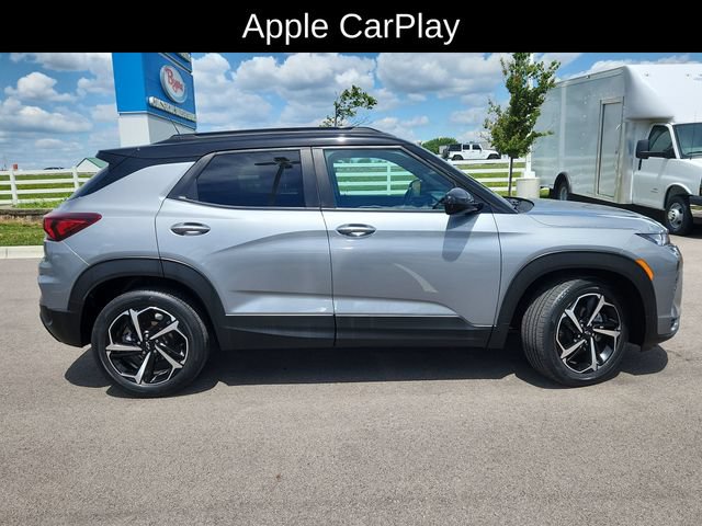 Used 2023 Chevrolet TrailBlazer RS w/ Technology Package FWD image 11