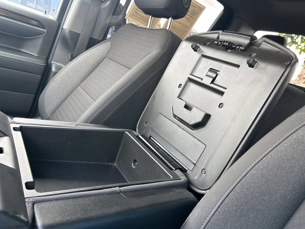 Used 2025 Chevrolet Silverado 1500 LT RWD image 35