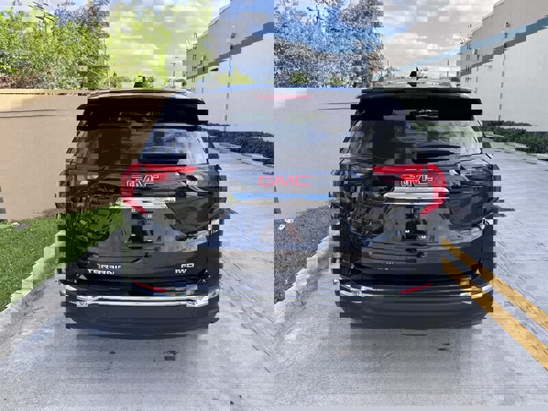 Used 2020 GMC Terrain SLT w/ Preferred Package AWD/4WD image 6