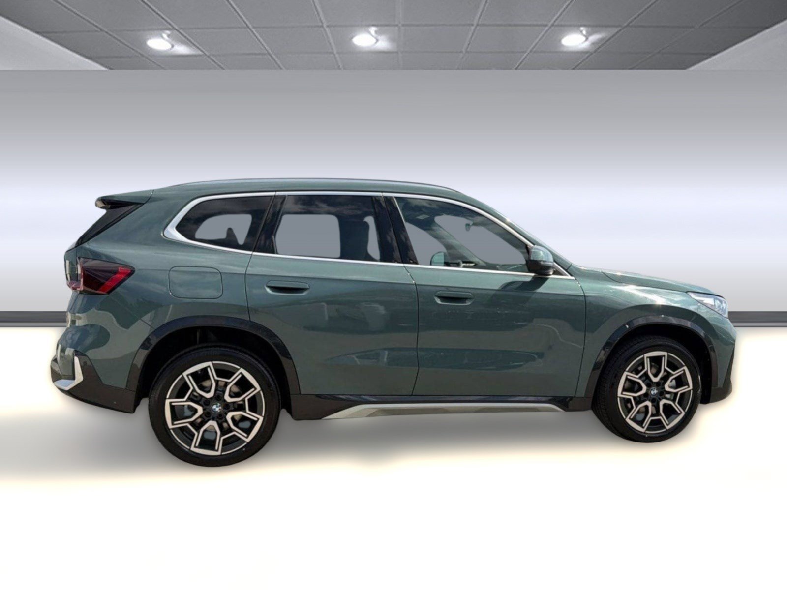 Used 2026 BMW X1 xDrive28i w/ Technology Package AWD/4WD image 7