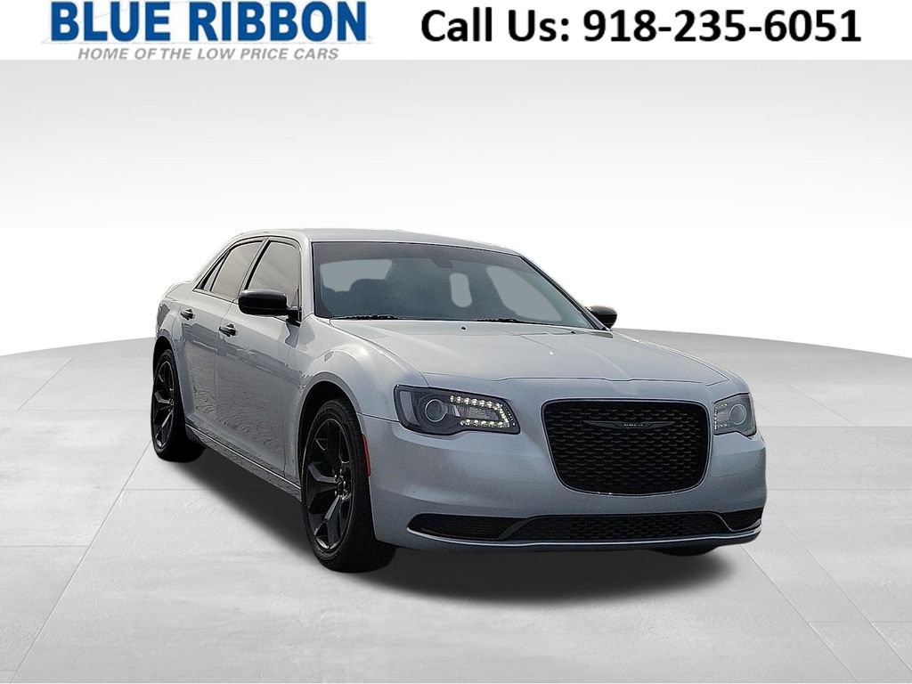 Used 2022 Chrysler 300 Touring w/ Sport Appearance Package RWD image 1