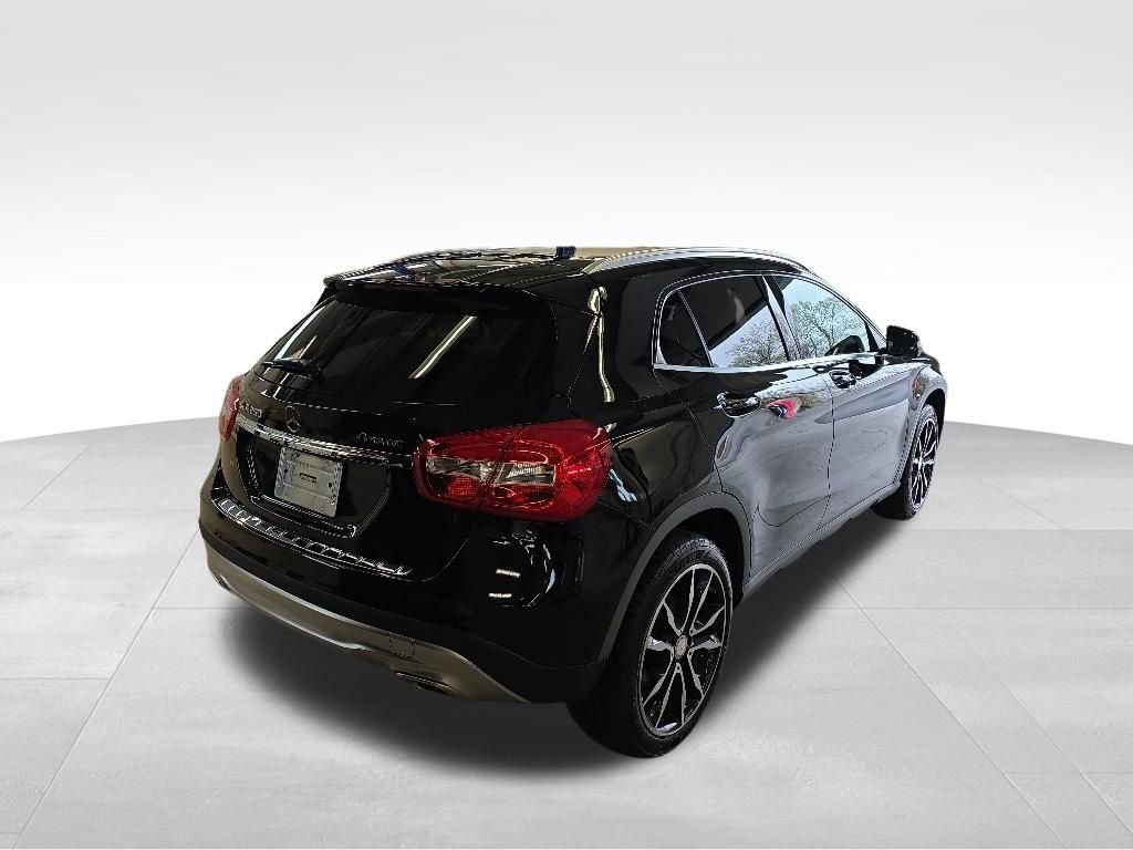 Used 2017 Mercedes-Benz GLA 250 4MATIC image 5