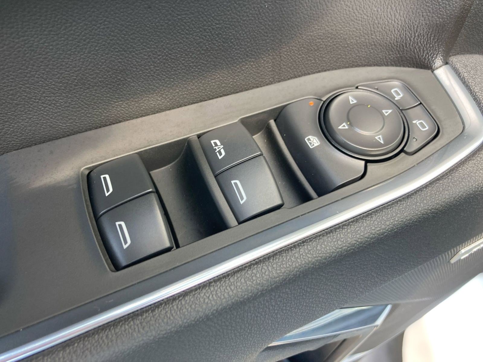 New 2026 Chevrolet Silverado 1500 LT Trail Boss w/ Safety Package image 11
