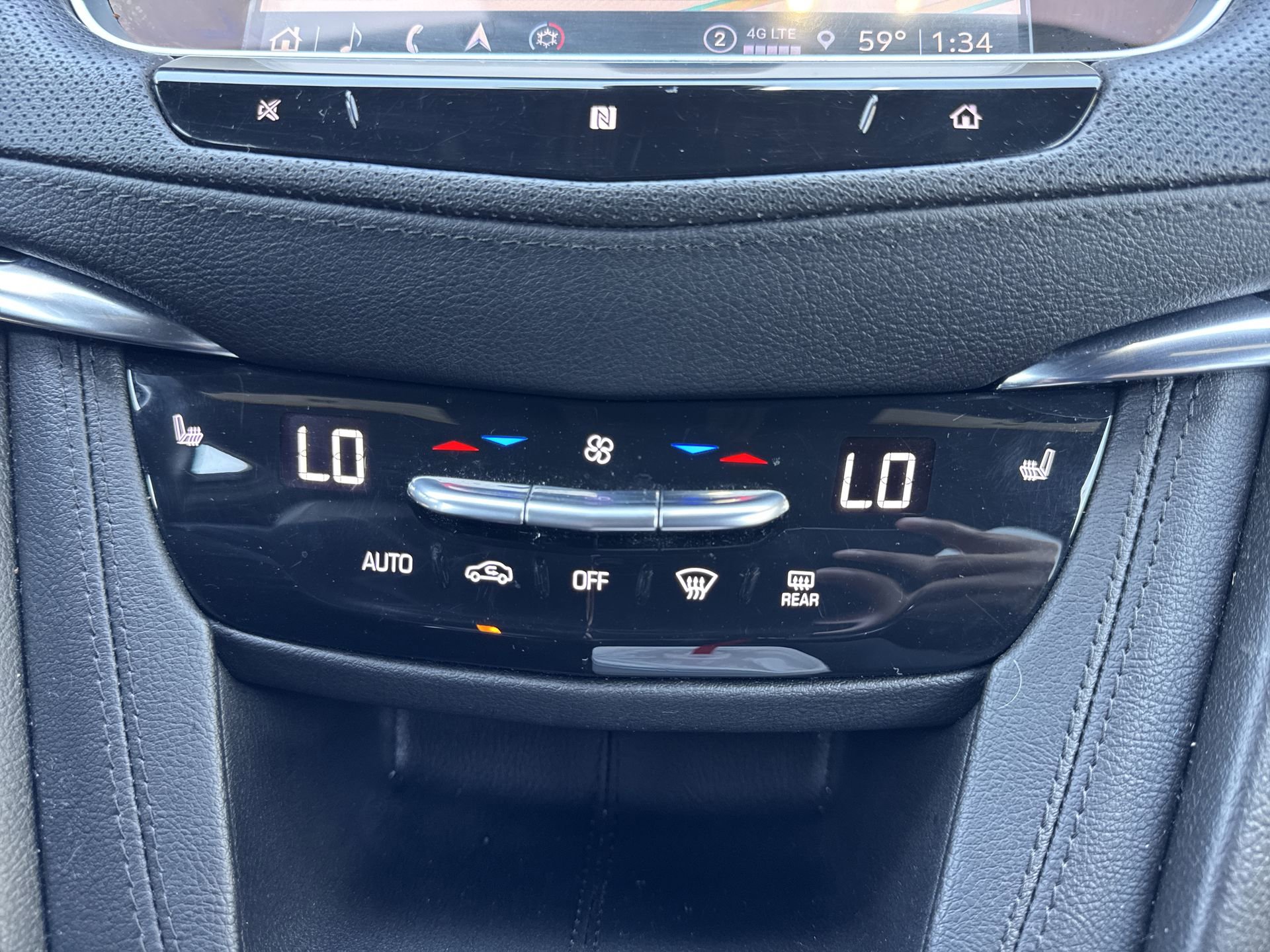 Certified 2021 Cadillac XT5 Premium Luxury image 19