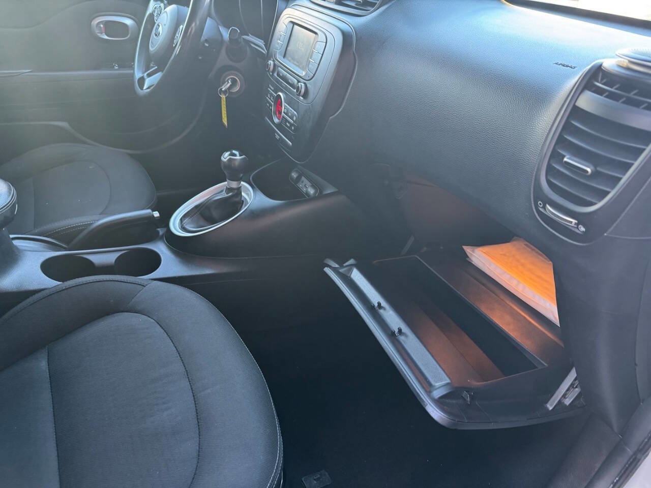 Used 2017 Kia Soul + image 26