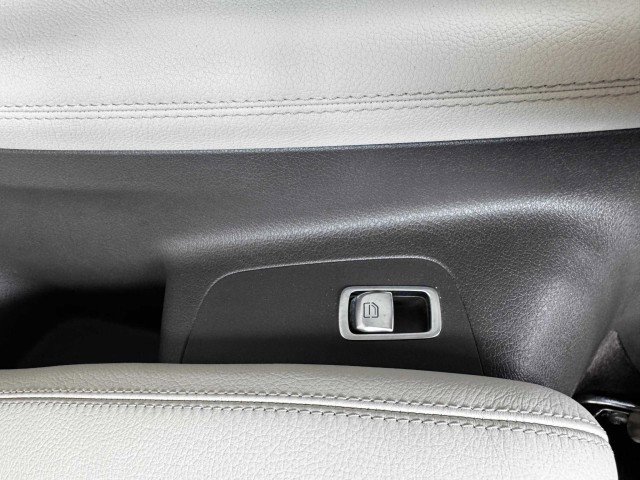 Used 2019 Mercedes-Benz E 450 4MATIC Cabriolet image 54