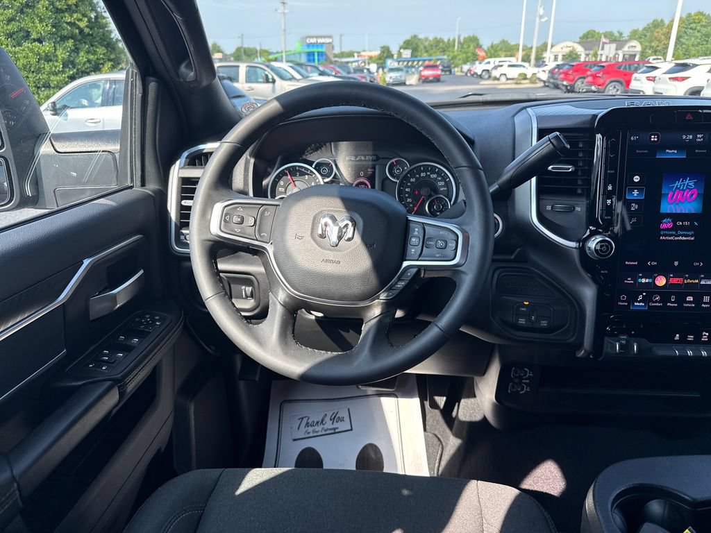 Used 2025 RAM 2500 Big Horn AWD/4WD image 27