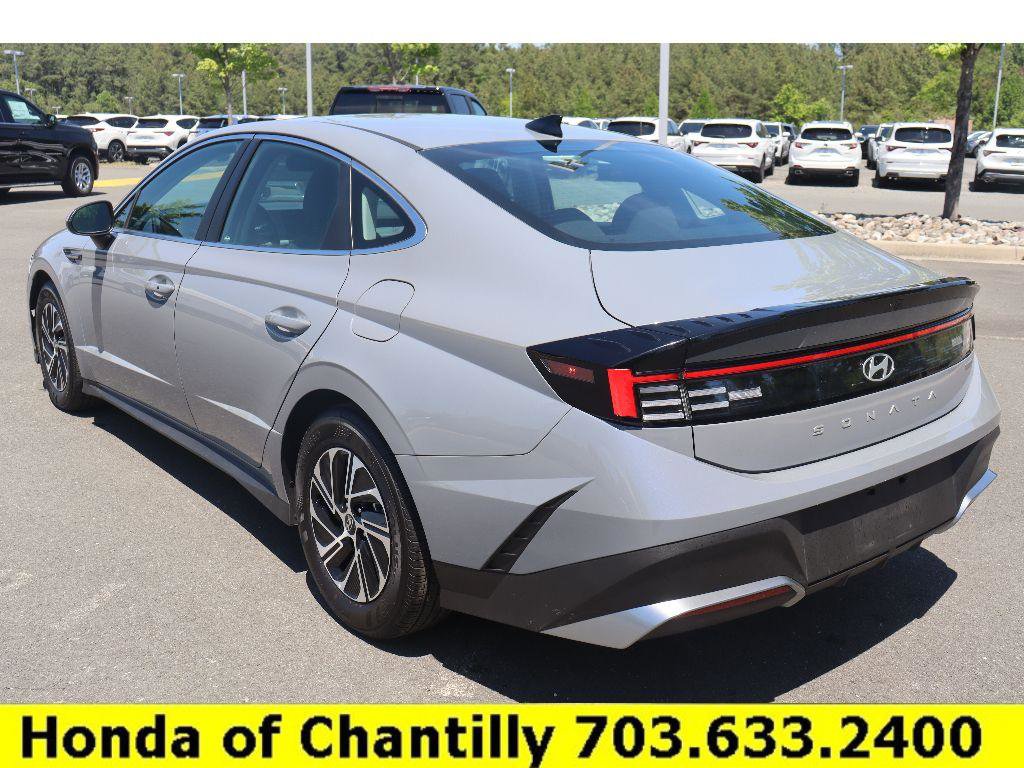 Used 2026 Hyundai Sonata Blue FWD image 5