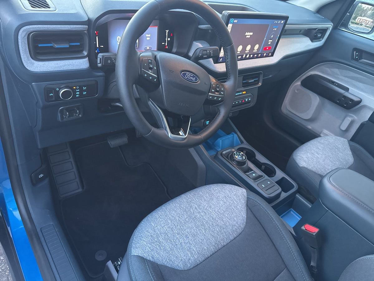 Used 2025 Ford Maverick XLT w/ XLT Luxury Package image 23