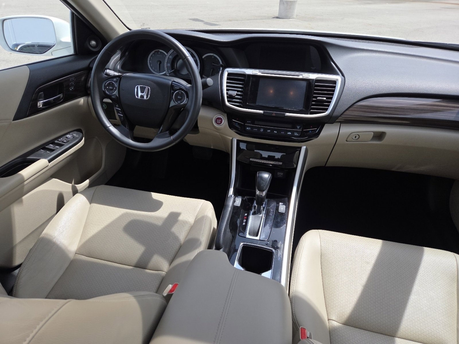 Used 2016 Honda Accord EX-L image 21