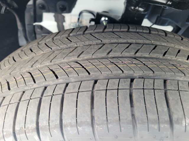 New 2026 Nissan Rogue S image 12