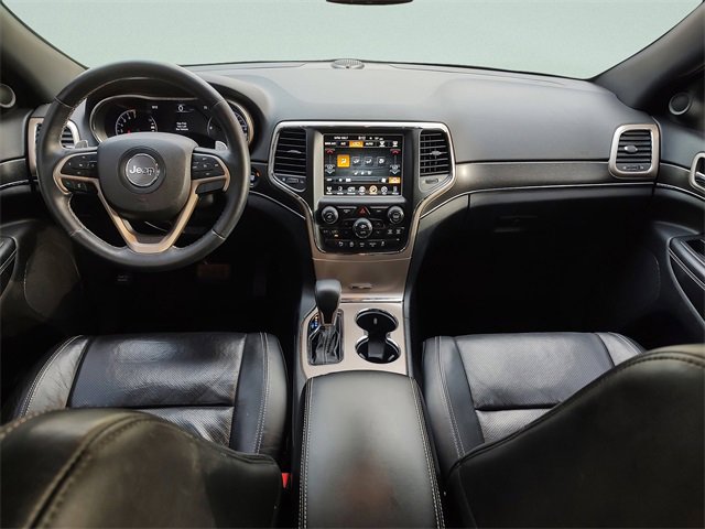 Used 2017 Jeep Grand Cherokee Limited w/ Luxury Group II image 12
