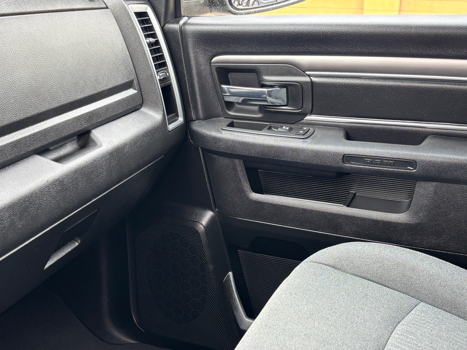 Used 2022 RAM 1500 Warlock w/ Electronics Group AWD/4WD image 21
