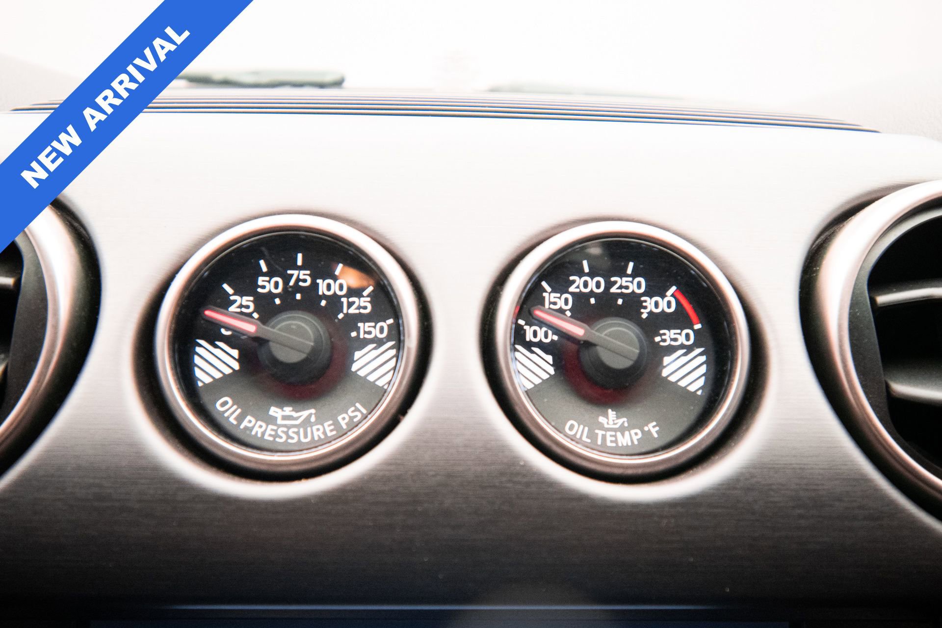 Used 2016 Ford Mustang Shelby GT350 w/ Technology Package image 15