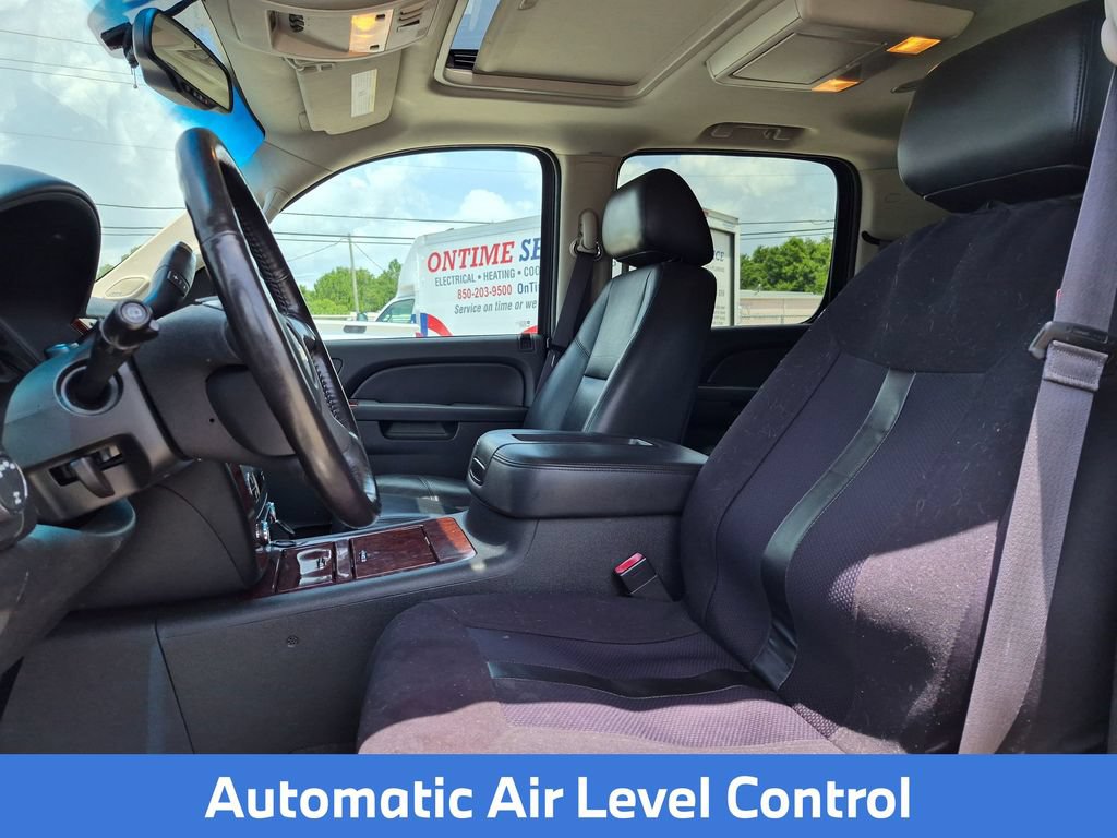Used 2013 Chevrolet Suburban LTZ AWD/4WD image 30