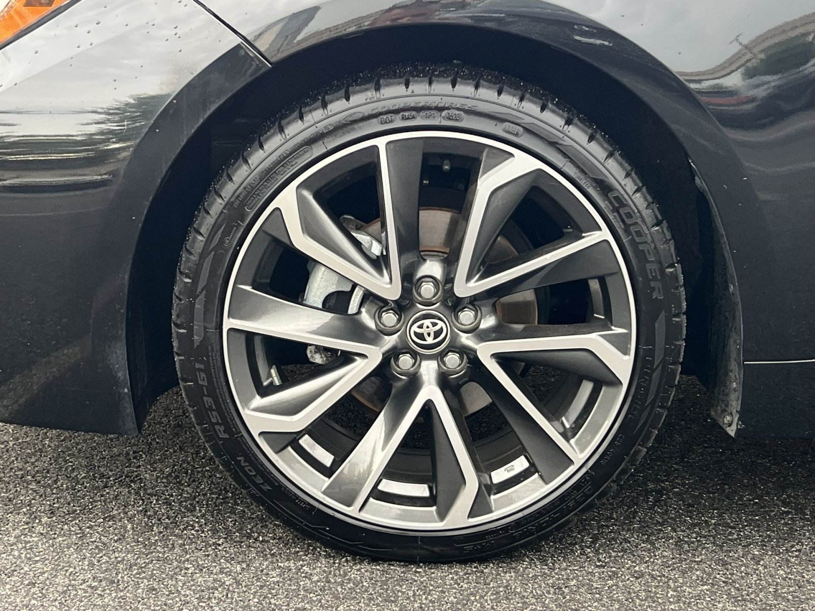 Used 2022 Toyota Corolla SE FWD image 12