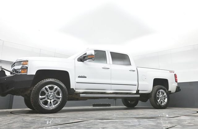 Used 2019 Chevrolet Silverado 2500 High Country w/ Duramax Plus Package image 45