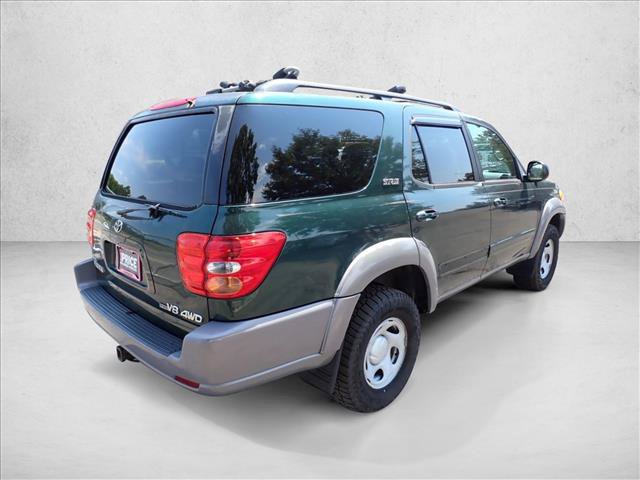 Used 2002 Toyota Sequoia SR5 w/ Convenience Pkg AWD/4WD image 4