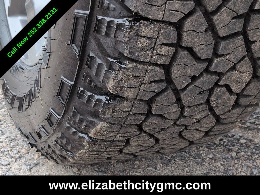 Used 2026 GMC Sierra 2500 SLE w/ SLE Value Package; AWD/4WD image 13