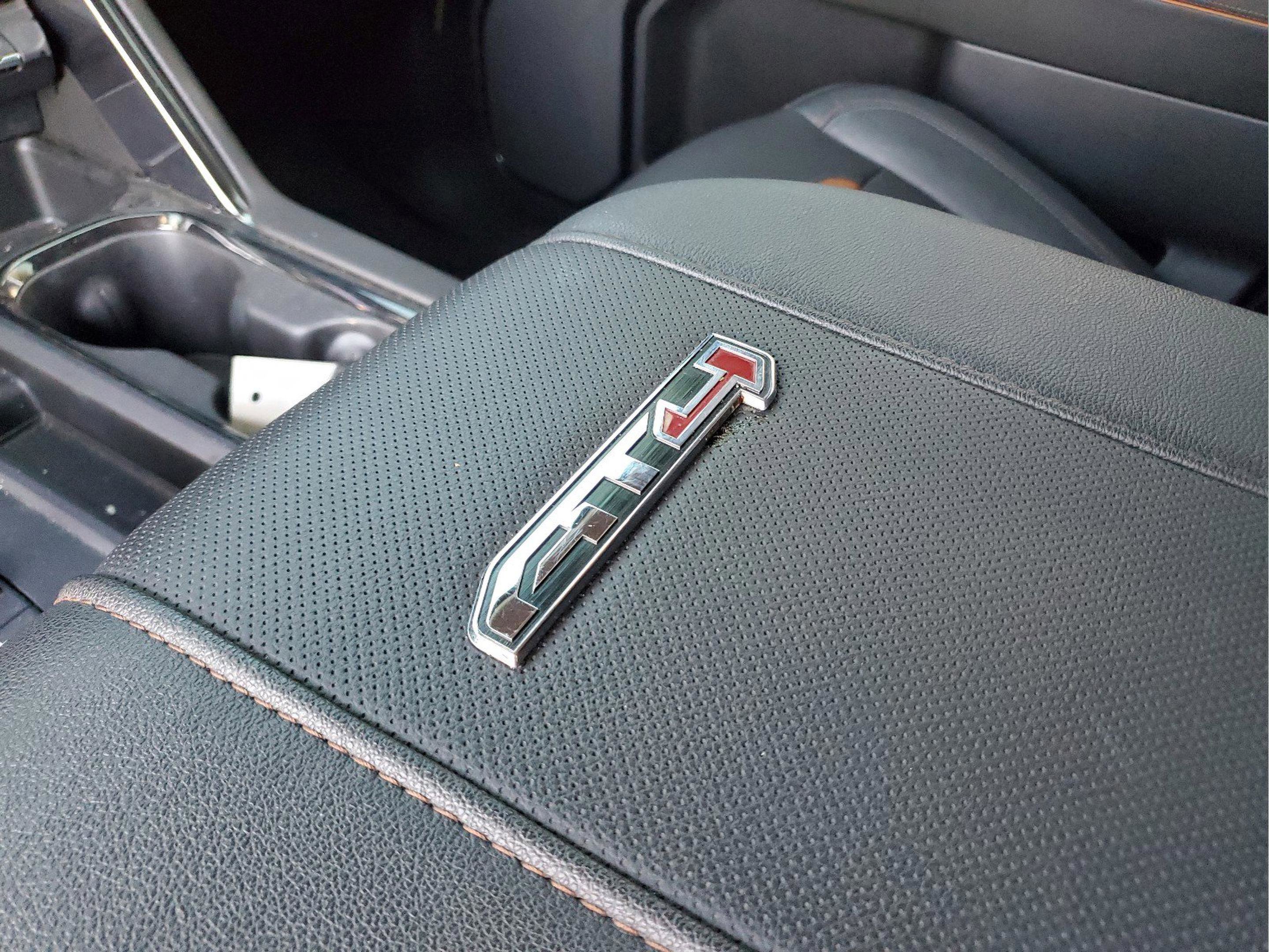 Used 2024 GMC Sierra 2500 AT4 w/ AT4 Premium Plus Package image 21