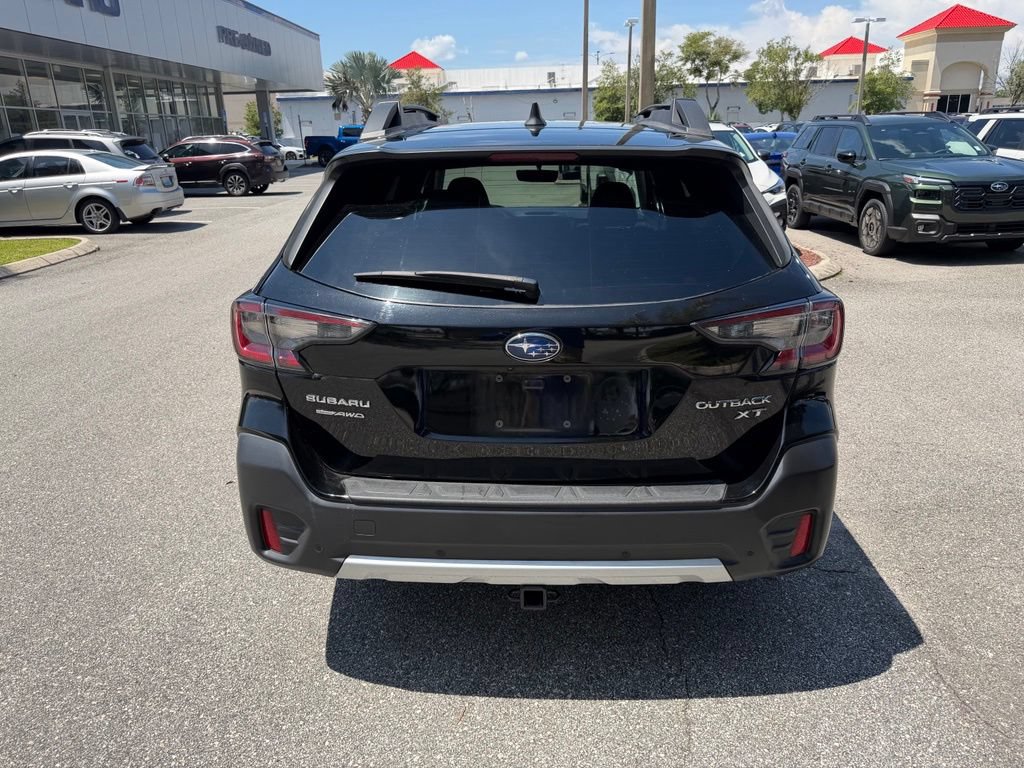 Used 2022 Subaru Outback Limited XT AWD/4WD image 6