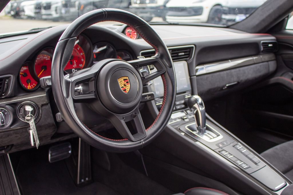 Used 2019 Porsche 911 GT3 RS image 11