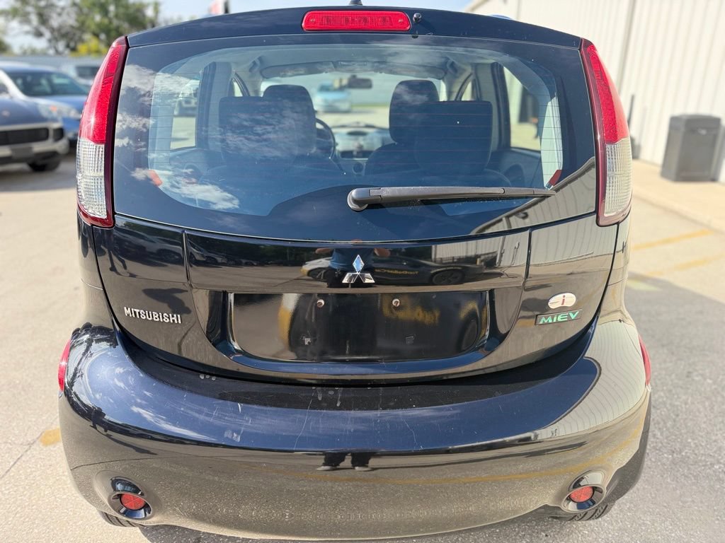 Used 2012 Mitsubishi i ES RWD image 4