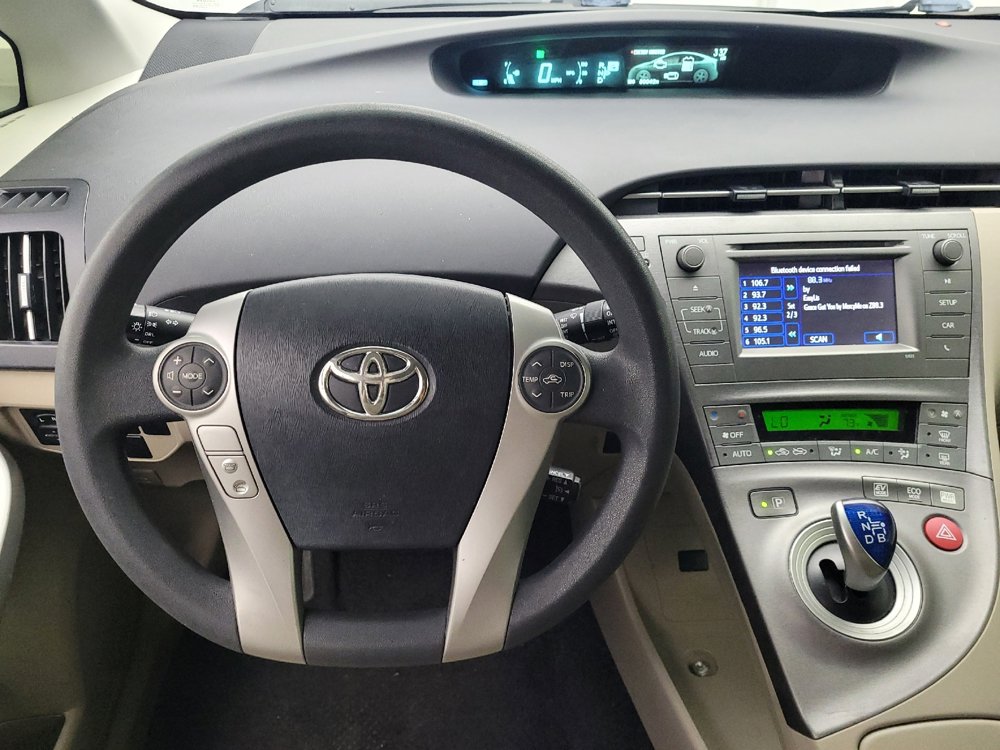 Used 2015 Toyota Prius Two image 22