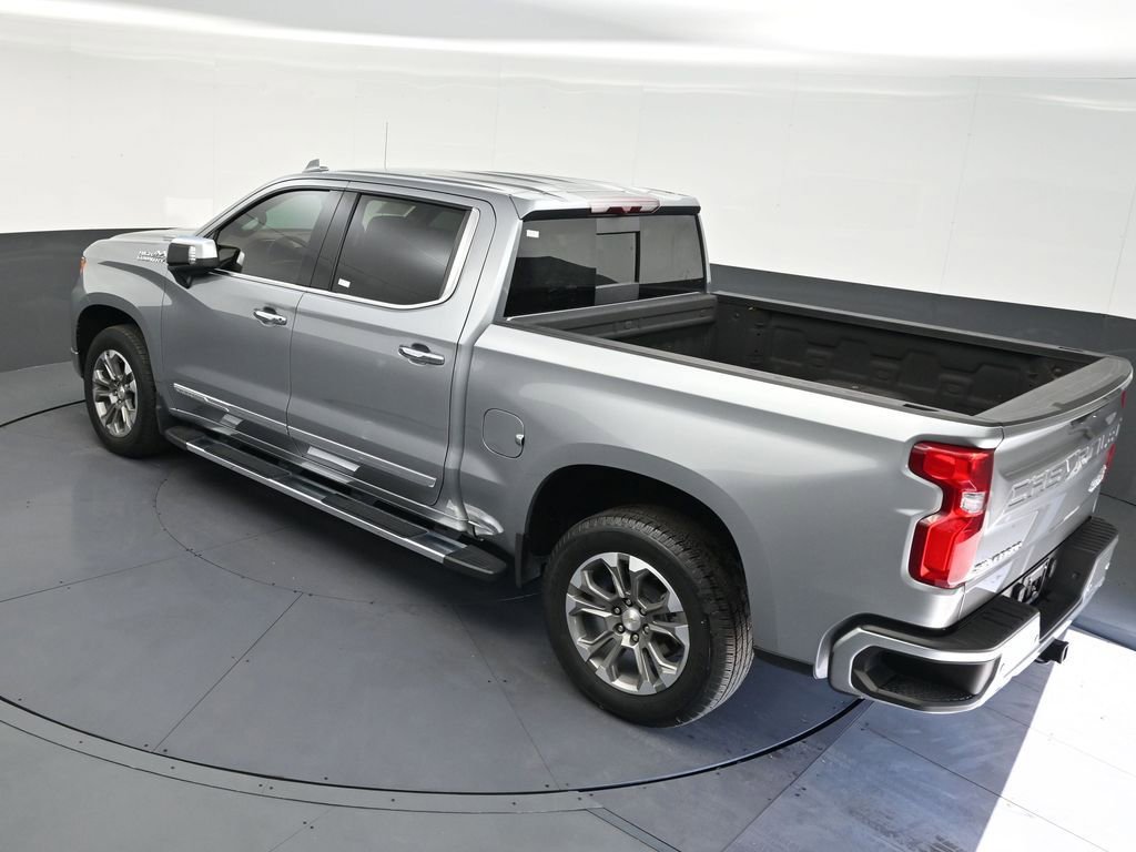 Used 2024 Chevrolet Silverado 1500 High Country image 14
