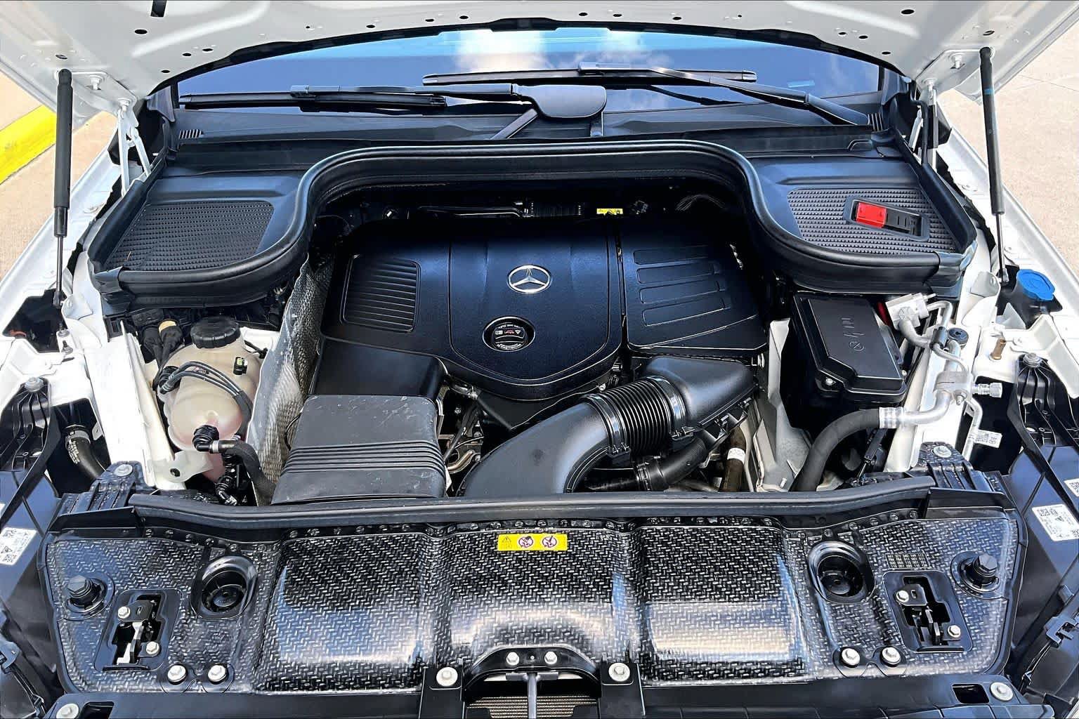 Used 2024 Mercedes-Benz GLE 350 4MATIC w/ AMG Line Exterior image 27