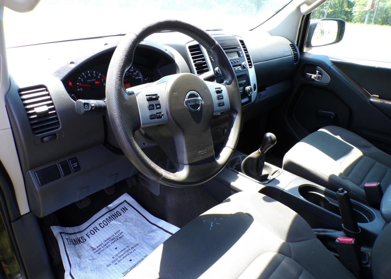 Used 2015 Nissan Frontier S w/ S Preferred Package RWD image 26