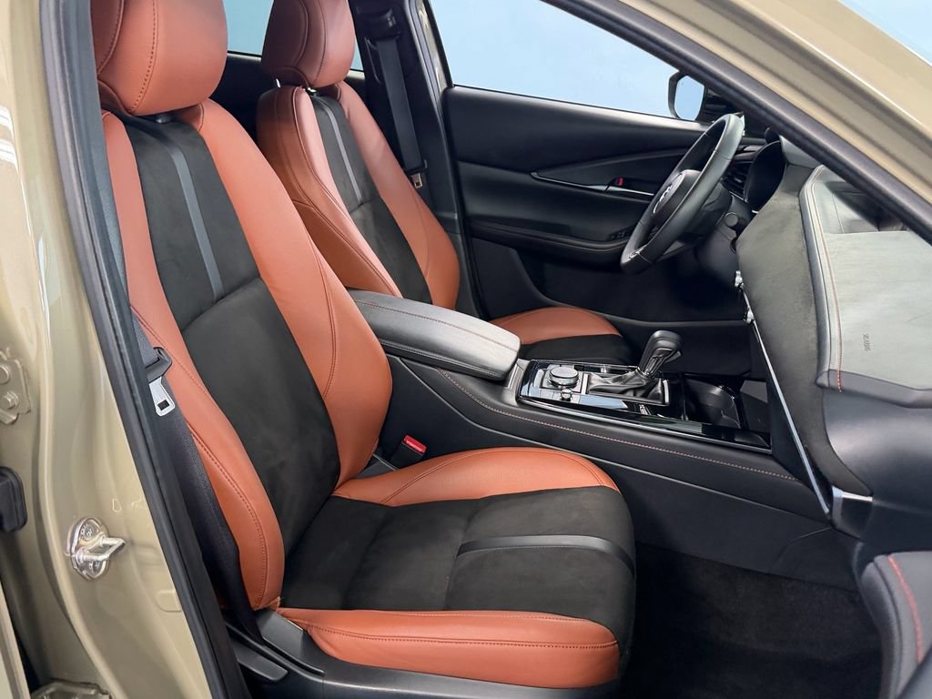 Certified 2024 MAZDA CX-30 Carbon AWD/4WD image 15