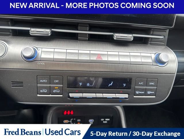 Used 2024 Hyundai Kona SEL AWD/4WD image 11