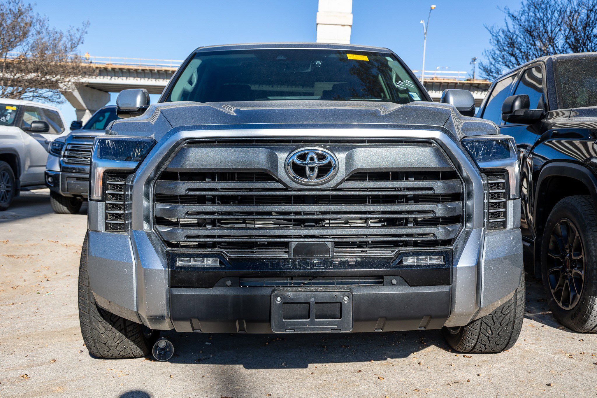 Used 2024 Toyota Tundra Limited image 4