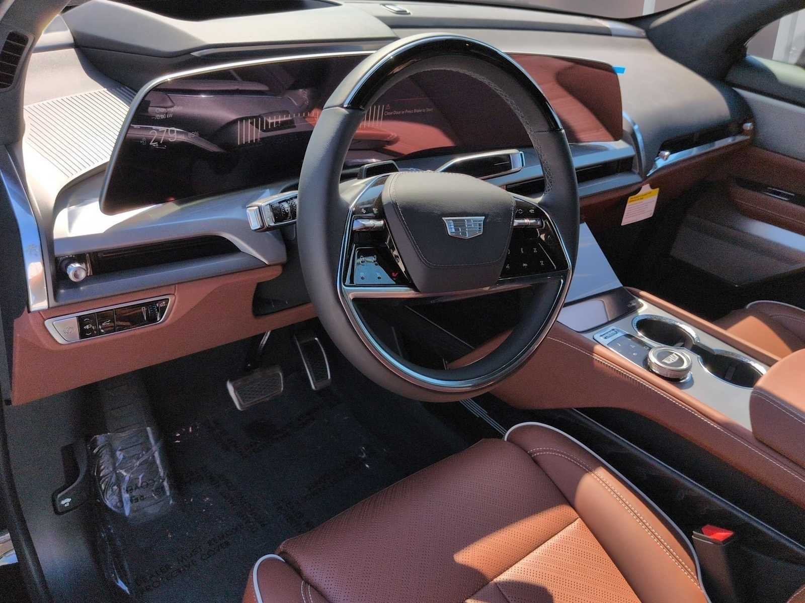 Used 2026 Cadillac Vistiq Sport AWD/4WD image 12