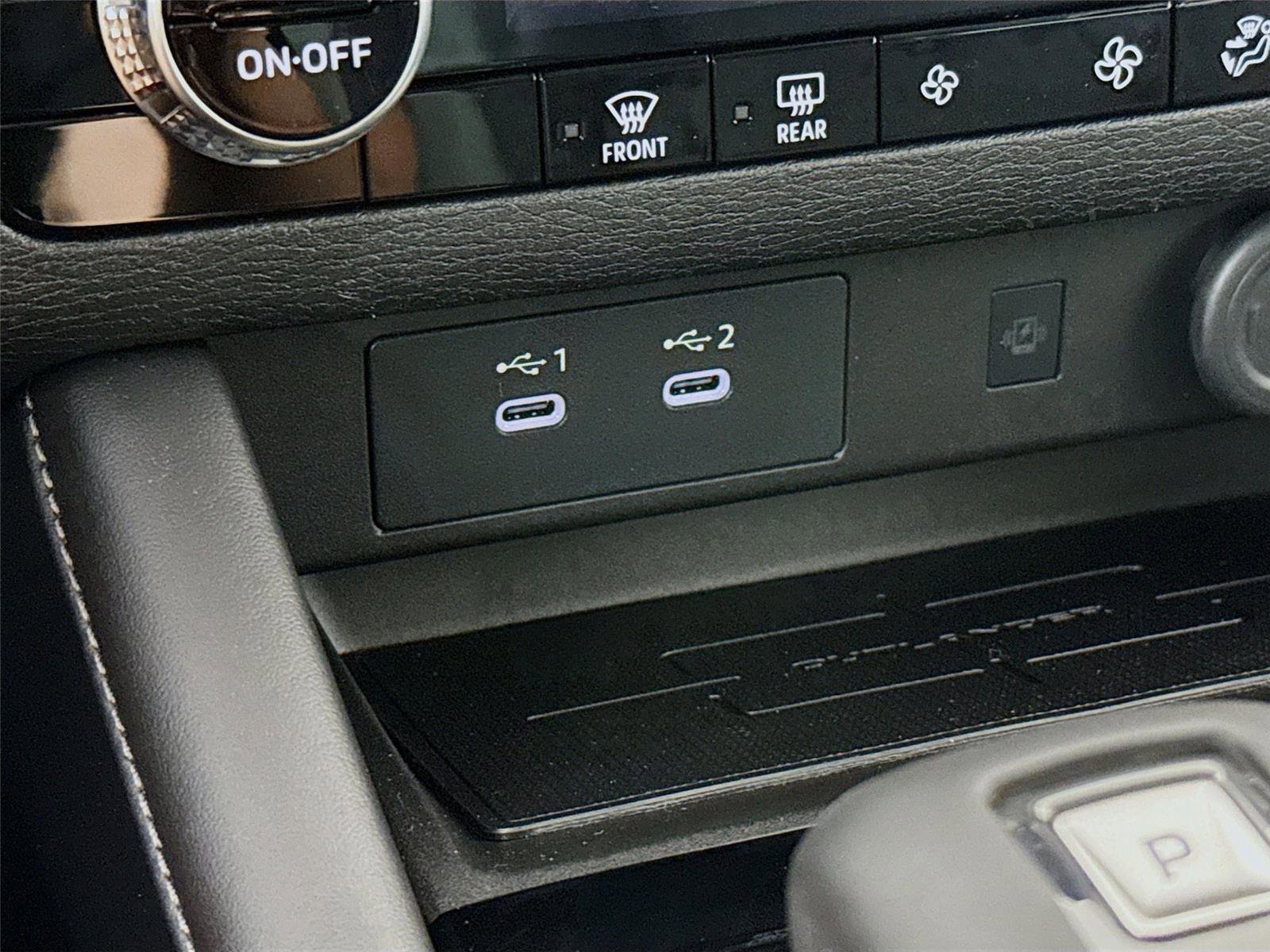 New 2026 Mitsubishi Outlander SE image 15