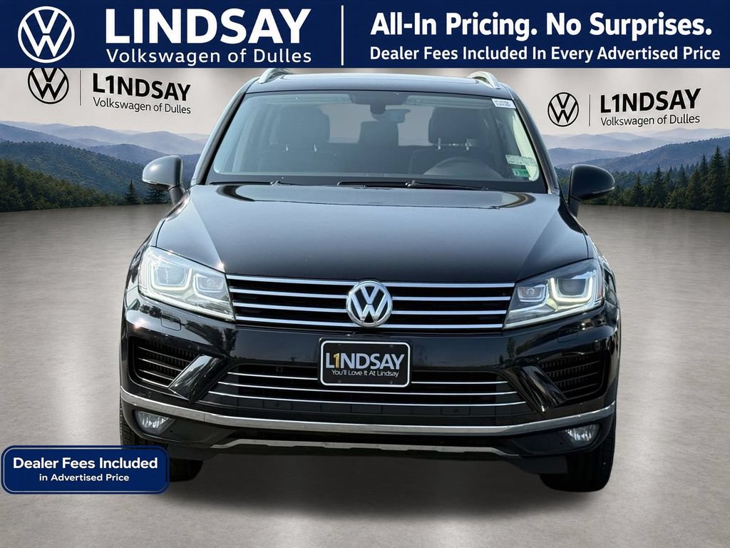 Used 2016 Volkswagen Touareg TDI AWD/4WD image 3