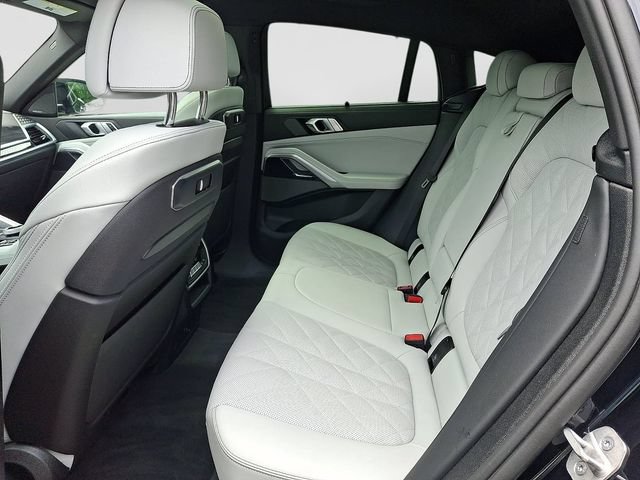 Used 2024 BMW X6 M60i w/ Executive Package AWD/4WD image 12