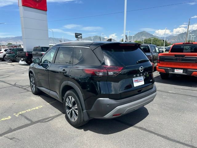Used 2021 Nissan Rogue SV FWD image 8
