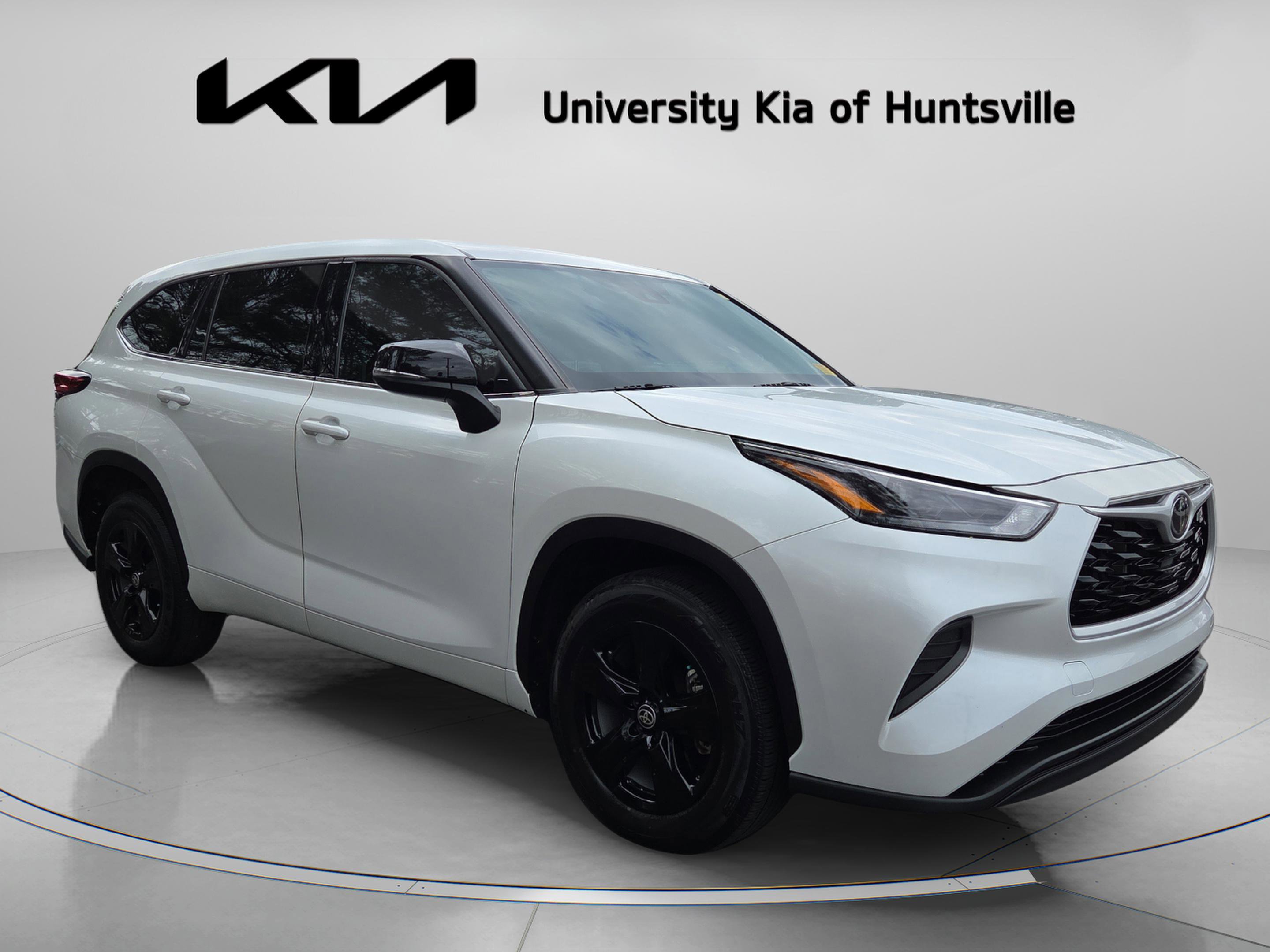 Used 2022 Toyota Highlander L