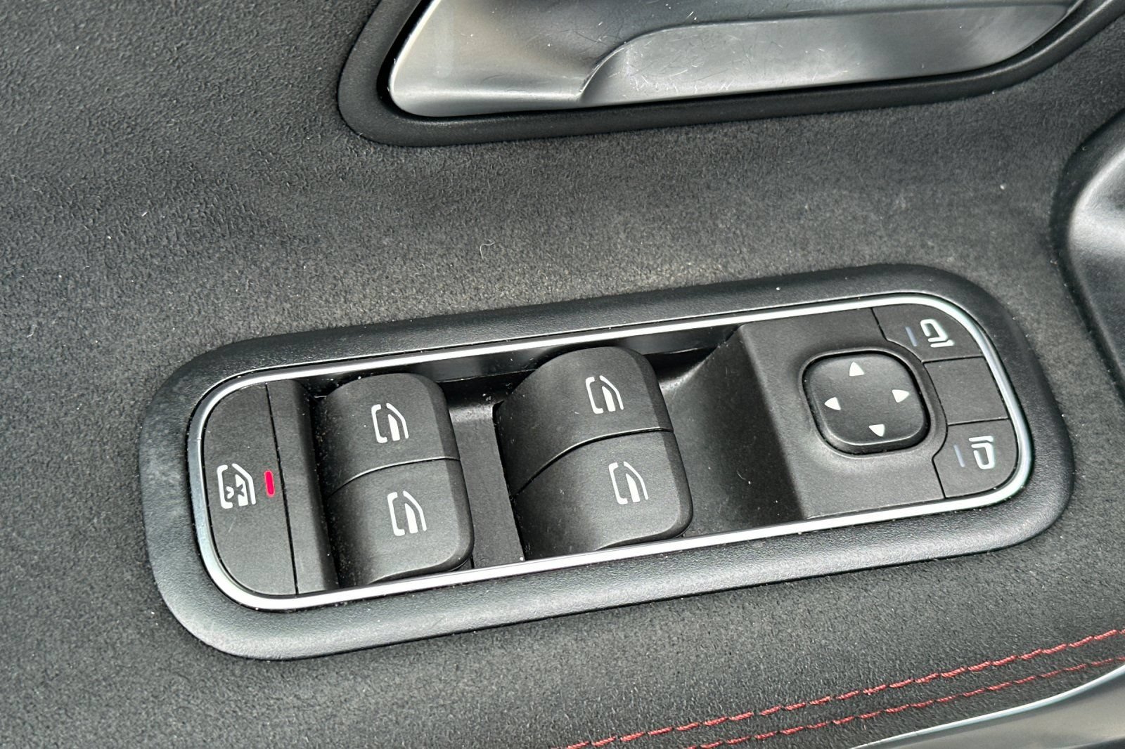 Used 2022 Mercedes-Benz CLA 35 AMG 4MATIC image 12