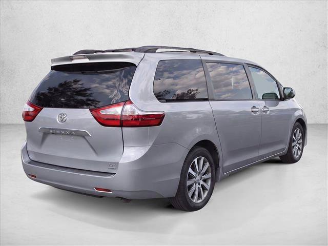 Used 2013 Toyota Sienna LE AWD/4WD image 25