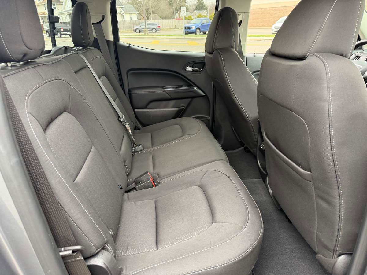 Used 2019 GMC Canyon SLE w/ Elevation Edition image 16