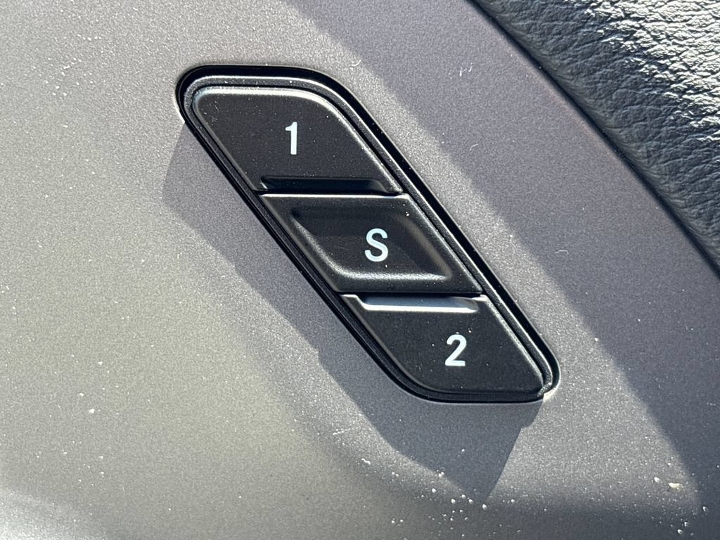 New 2027 Chrysler Pacifica Select FWD image 34