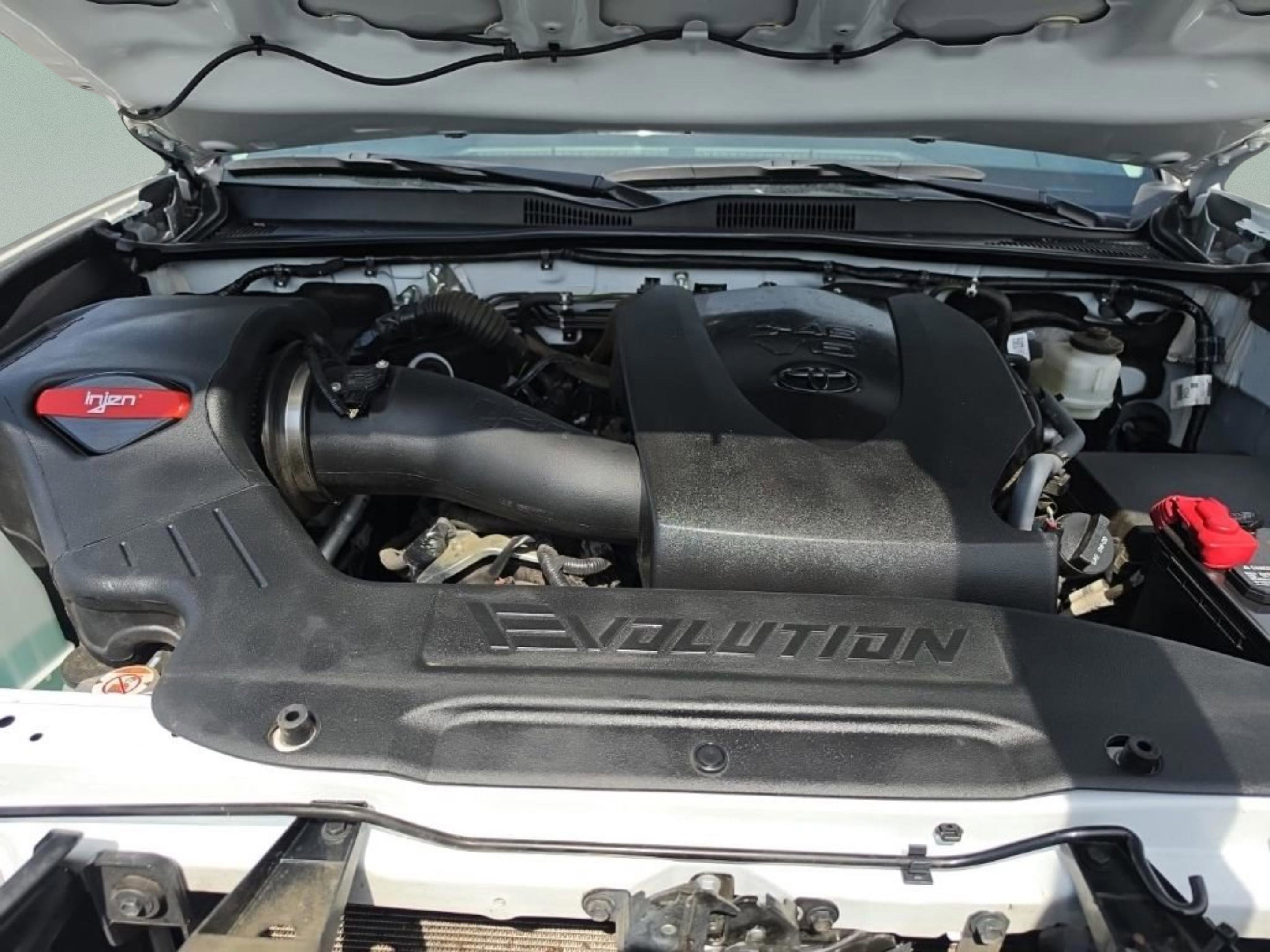 Used 2022 Toyota Tacoma SR5 w/ Technology Package RWD image 10